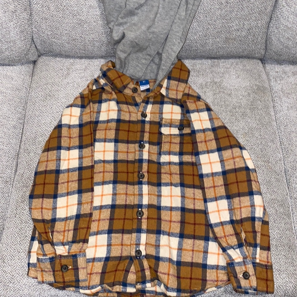 size 5T boy flannel